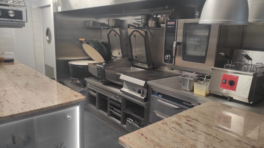 Fours RATIONAL et iVario 2-XS - Cuisine l'Incontournable à Rouen