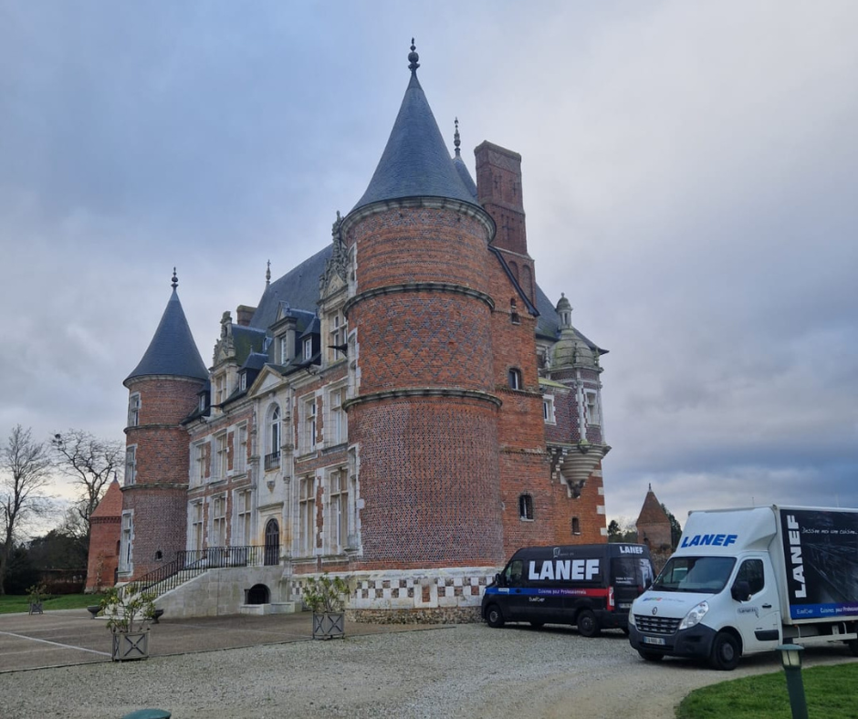 Chateau_tilly-lanef
